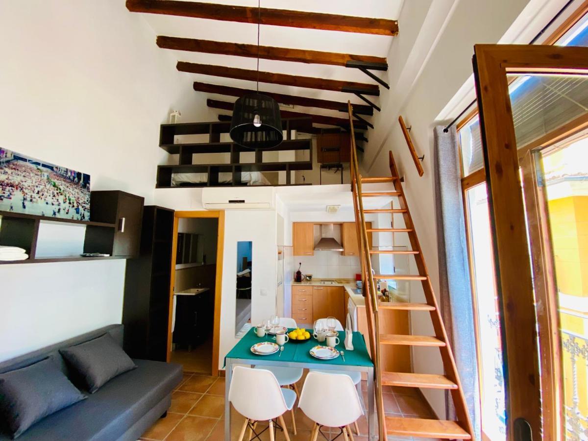 ולנסיה Acogedores Lofts En Trench מראה חיצוני תמונה