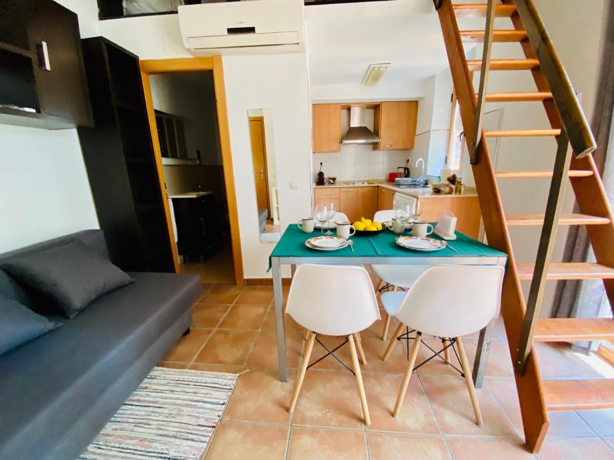 ולנסיה Acogedores Lofts En Trench מראה חיצוני תמונה